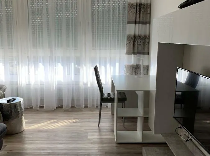 Tankbar\'S Apartment