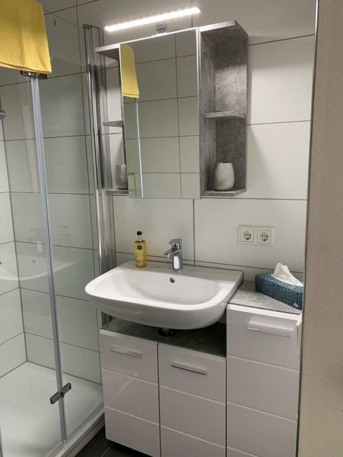 Apartment Tankbar's *